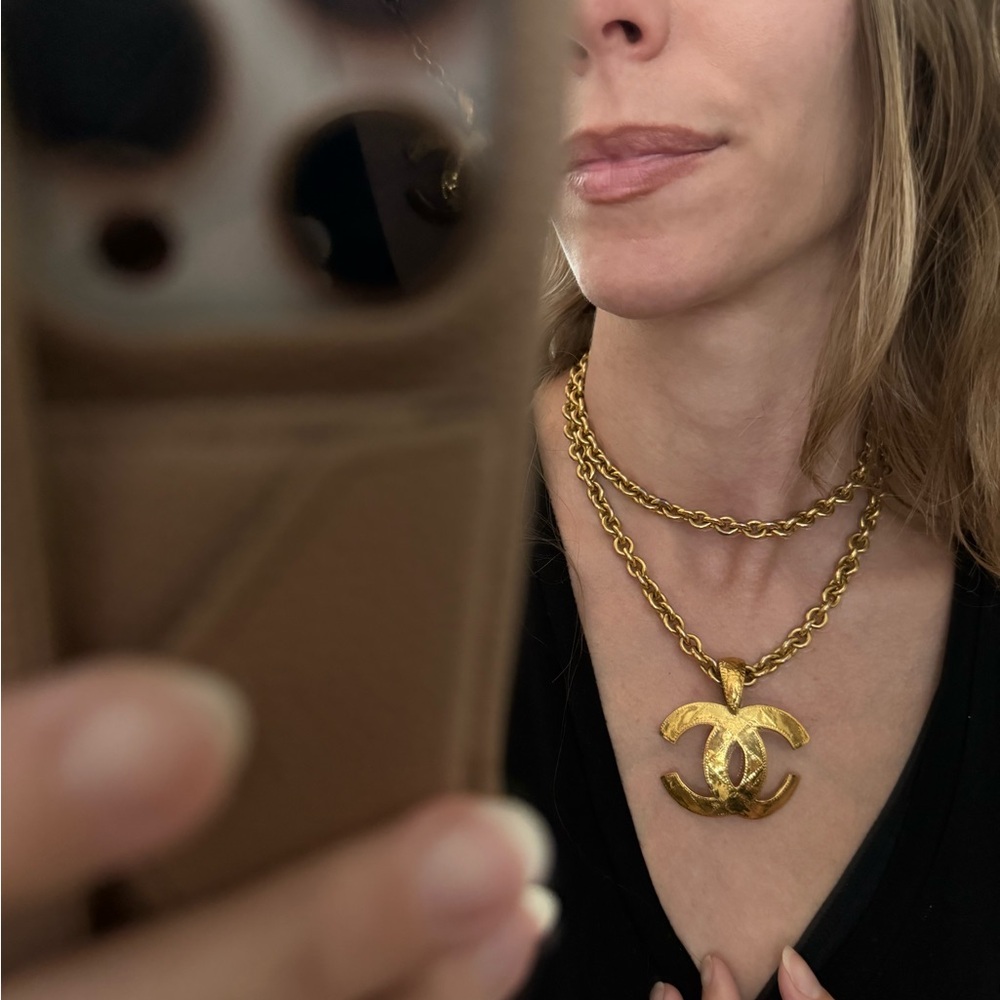 Authentic CHANEL Spring 1994 Gold CC Necklace Double wrap and Belt